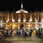 Casa De Isaias