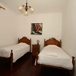Casa De Isaias 2*