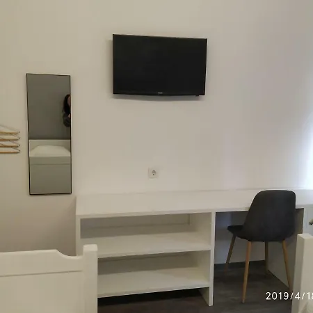 Casa De Isaias 2* アングラ・ド・エロイーズモ