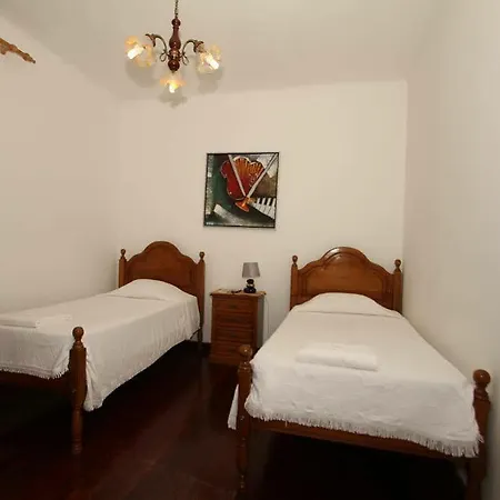 Casa De Isaias 2*