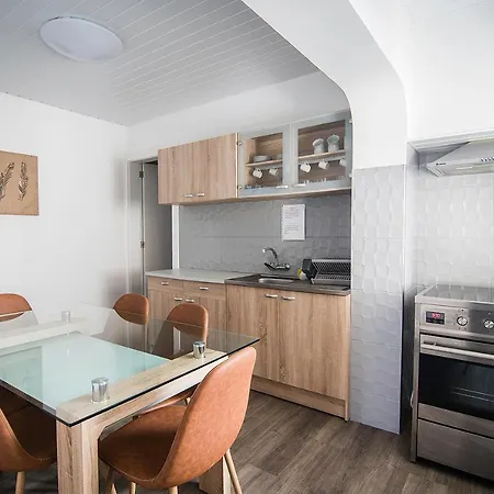 게스트하우스 Casa De Isaias 2*