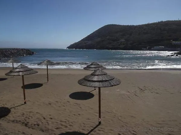 ゲストハウス Casa De Isaias アングラ・ド・エロイーズモ