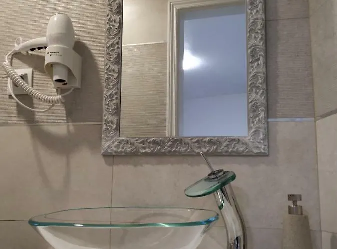 Casa De Isaias 2* アングラ・ド・エロイーズモ