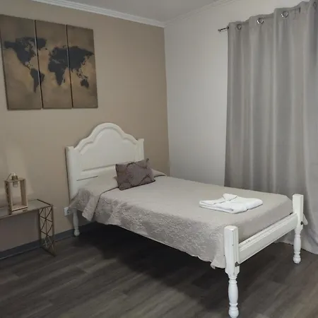 Casa De Isaias Angra do Heroísmo